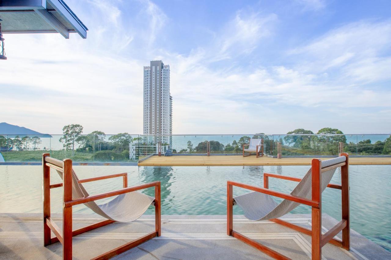 Costa Beach Residence & Jacuzzi Sattahip Exterior photo